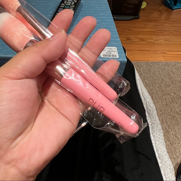 Pur cosmetics travel sized brush set - Picture 6 of 7